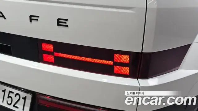 Hyundai Santa Fe 2025 — Şəkil 29/31