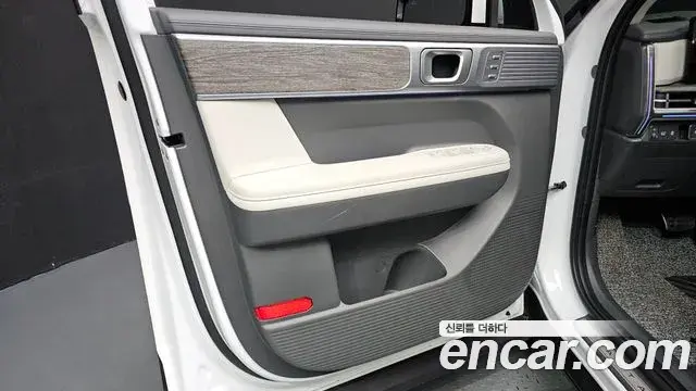 Hyundai Santa Fe 2025 — Şəkil 6/31