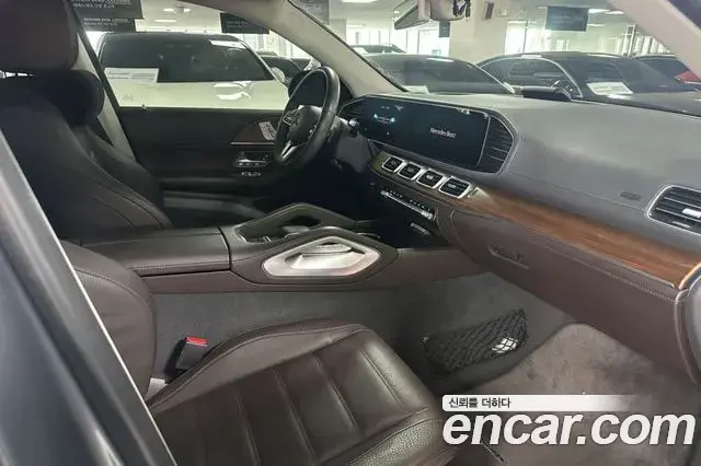 Mercedes-Benz GLE-Class 2020 — Фото 14/19