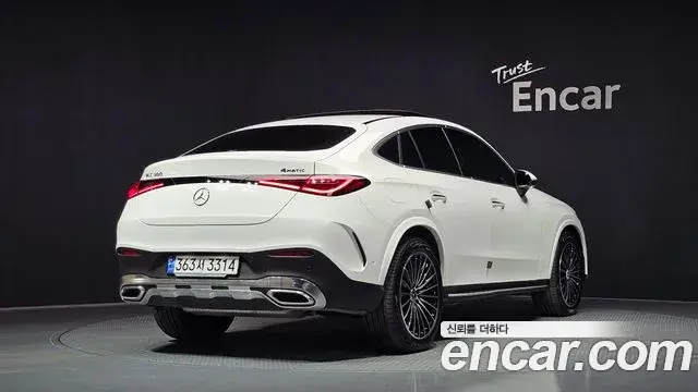 Mercedes-Benz GLC-Class 2024 — Photo 6/33