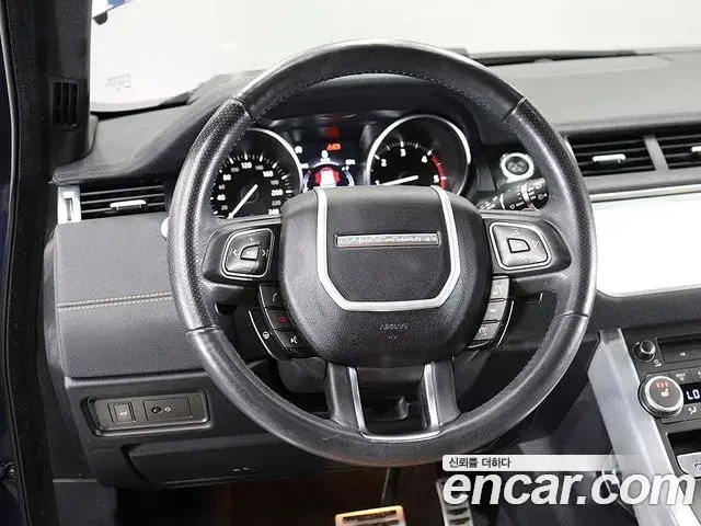 Land Rover Range Rover Evoque 2018 — ფოტო 11/20