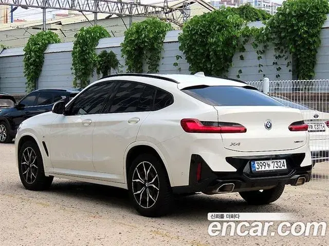 BMW X4 2022 — Şəkil 20/20