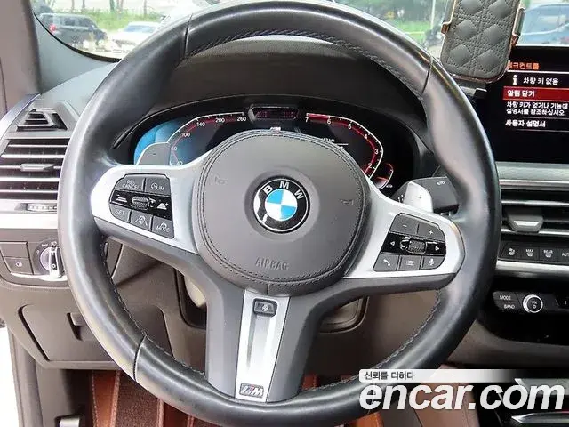BMW X4 2022 — Şəkil 13/20