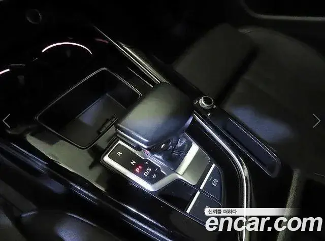 Audi A4 2021 — Şəkil 12/20