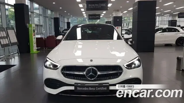 Mercedes-Benz C-Class 2026 — Фото 1/20