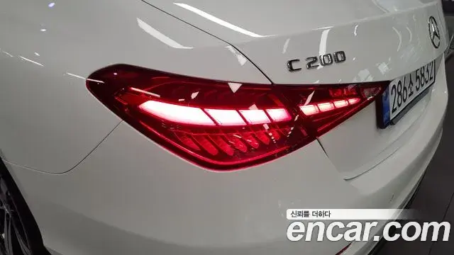 Mercedes-Benz C-Class 2026 — Фото 11/20