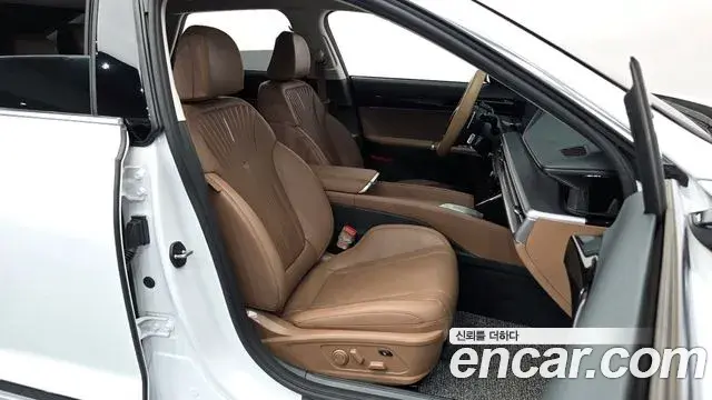 Hyundai Grandeur 2024 — Фото 11/20