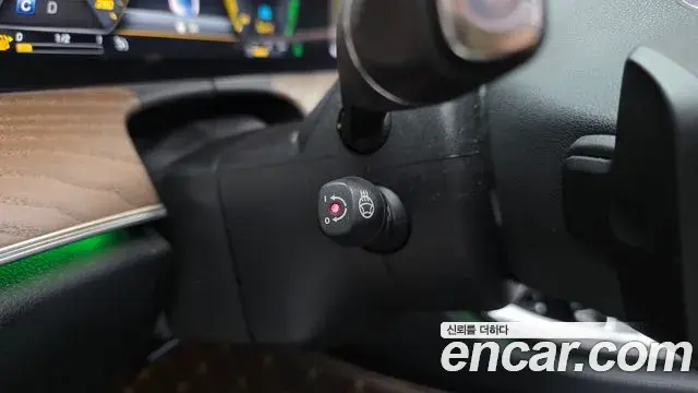 Mercedes-Benz E-Class 2019 — Şəkil 1/35