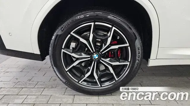 BMW X4 2022 — Фото 5/20