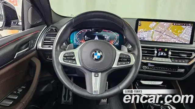 BMW X4 2022 — Фото 13/20