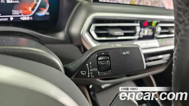 BMW X4 2022 — Şəkil 10/32