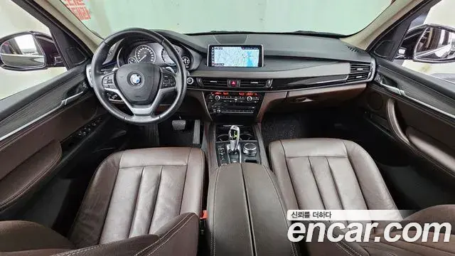 BMW X5 2018 — Şəkil 8/20