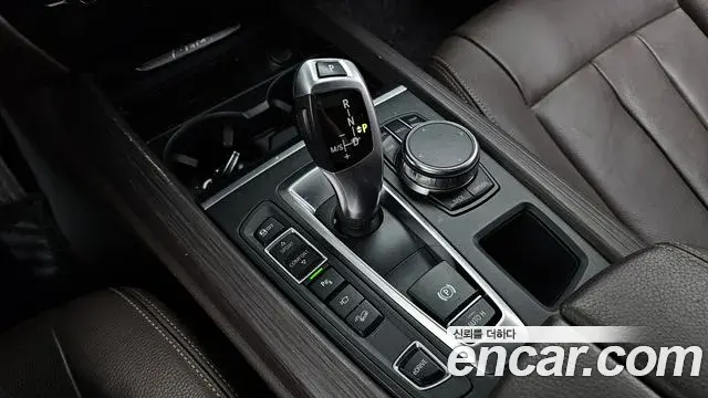 BMW X5 2018 — Şəkil 9/20