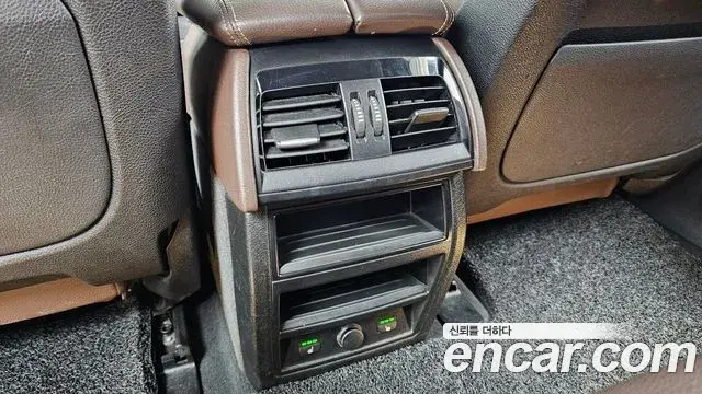 BMW X5 2018 — Şəkil 13/20