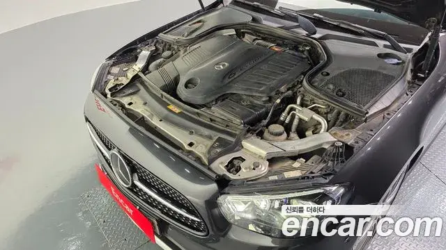 Mercedes-Benz E-Class 2021 — Фото 6/20