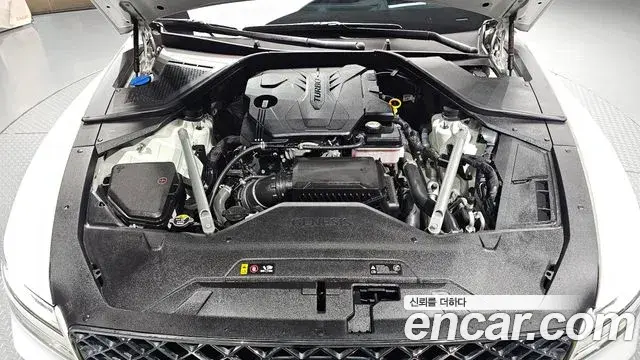 Genesis G80 2022 — Photo 25/34