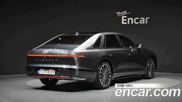 Hyundai Grandeur 2022 — Фото 2/20