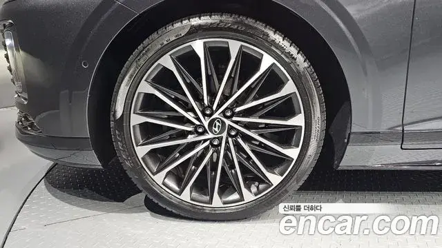 Hyundai Grandeur 2022 — Фото 5/20