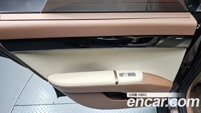 Hyundai Grandeur Hybrid 2022 — Şəkil 27/37