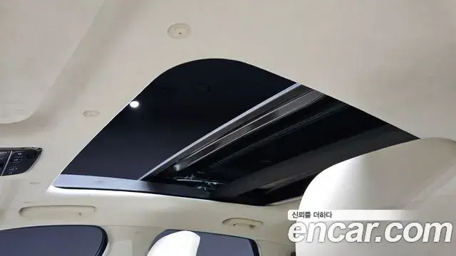Hyundai Grandeur Hybrid 2022 — Şəkil 32/37