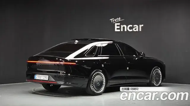 Hyundai Grandeur Hybrid 2023 — Şəkil 23/40