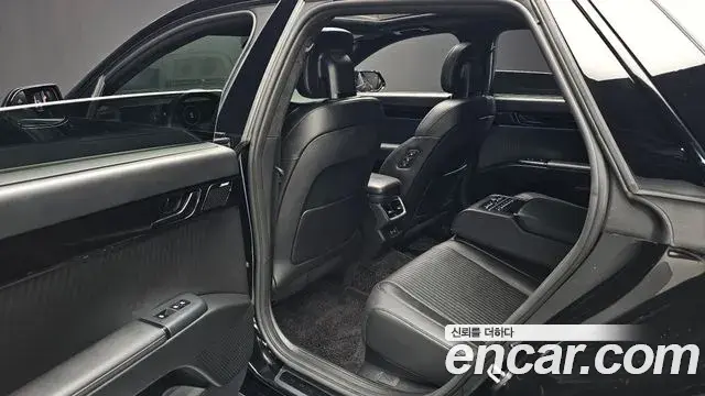 Hyundai Grandeur Hybrid 2023 — Şəkil 24/40