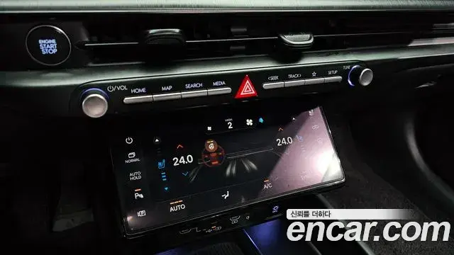Hyundai Grandeur Hybrid 2023 — Şəkil 30/40