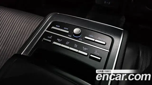 Hyundai Grandeur Hybrid 2023 — Şəkil 2/40