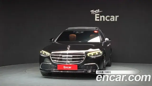 Mercedes-Benz S-Class 2022 — ფოტო 13/20