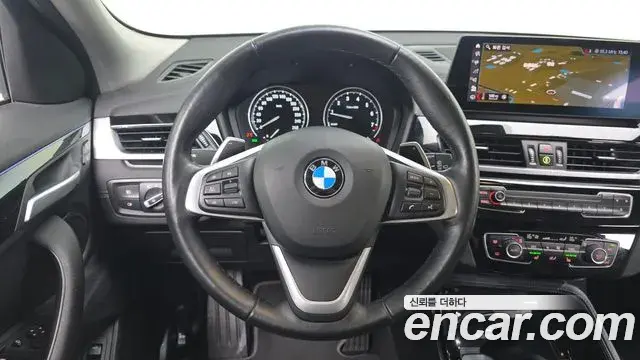 BMW X2 2021 — Фото 17/20