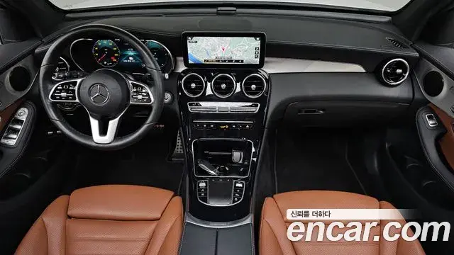 Mercedes-Benz GLC-Class 2022 — ფოტო 11/34