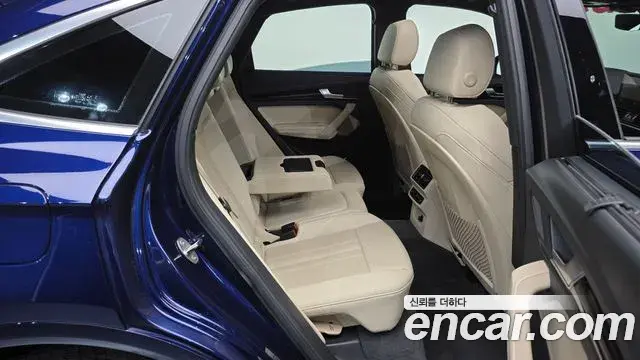 Audi Q5 2022 — ფოტო 36/37