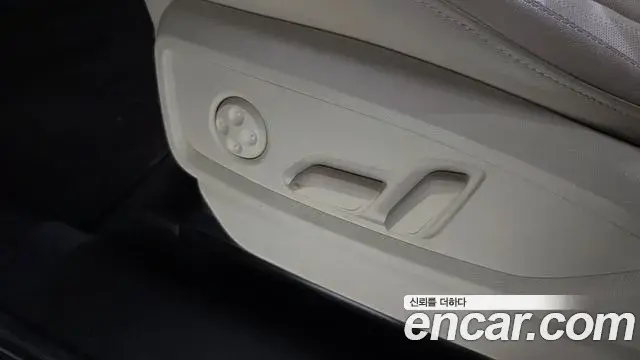 Audi Q5 2022 — ფოტო 6/37