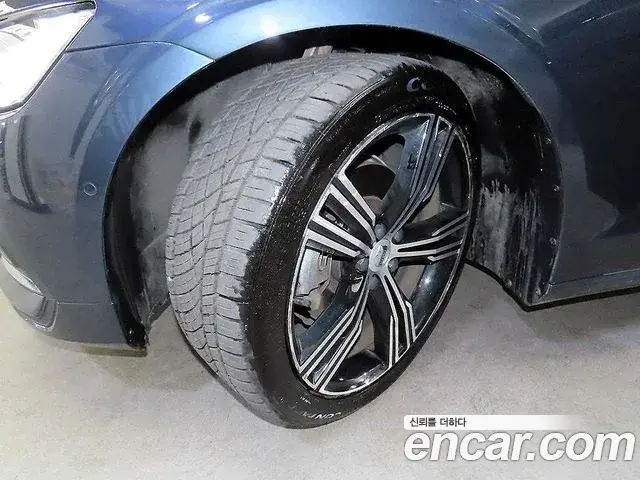Volvo S60 2021 — Şəkil 1/20