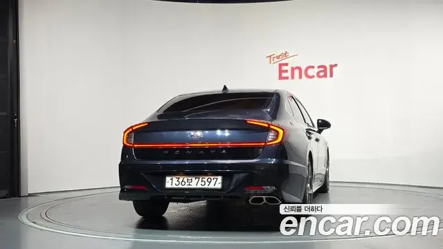 Hyundai Sonata 2021 — Фото 4/20