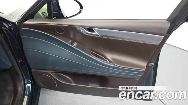 Genesis G80 2022 — Şəkil 18/31