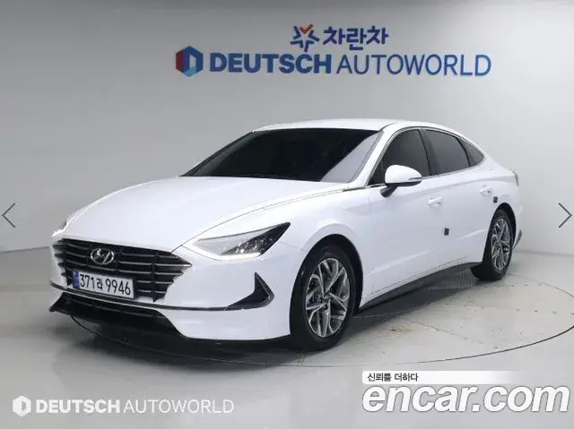 Hyundai Sonata Hybrid 2022 — Photo 5/20