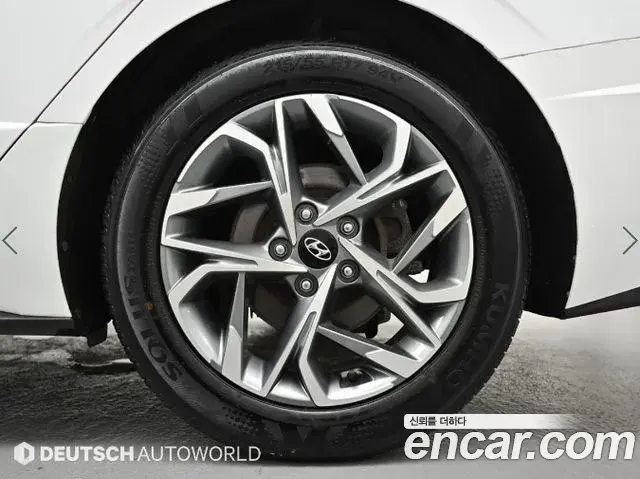 Hyundai Sonata Hybrid 2022 — Photo 4/20