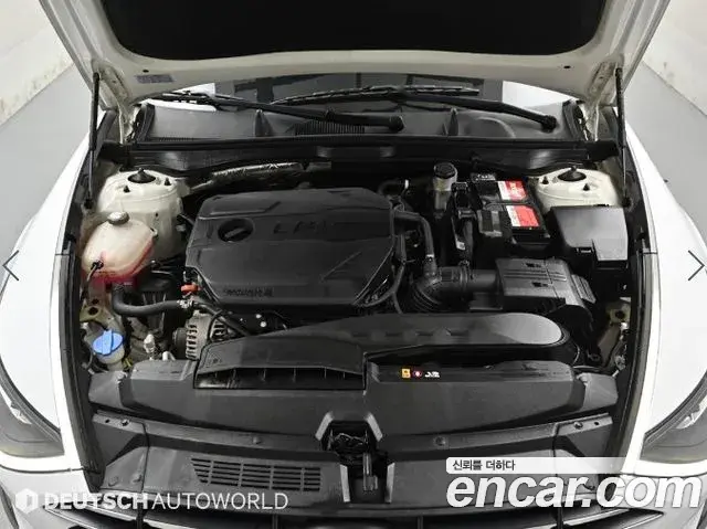 Hyundai Sonata Hybrid 2022 — Photo 19/20
