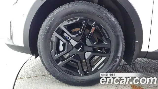 Kia Sorento 2024 — ფოტო 8/20