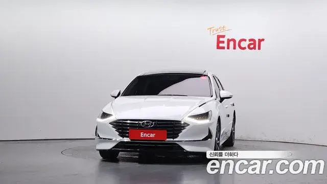 Hyundai Sonata 2021 — Фото 3/20