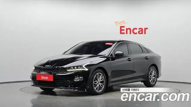 Kia K5 2022 — Şəkil 9/32