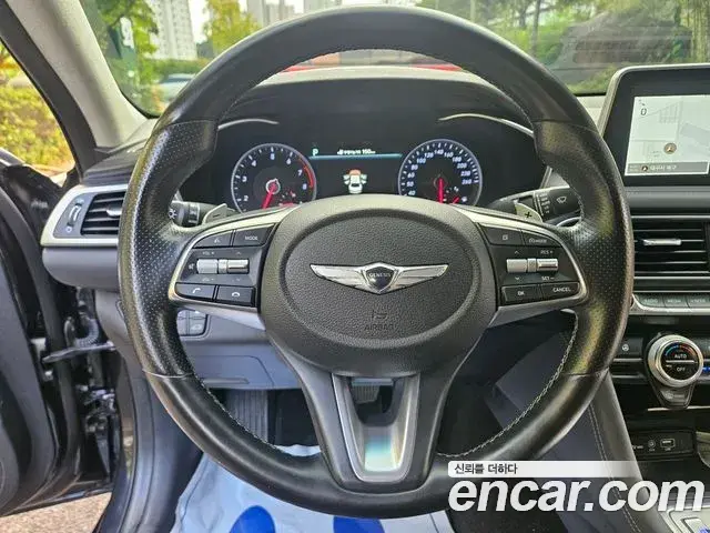 Genesis G70 2018 — Şəkil 18/20