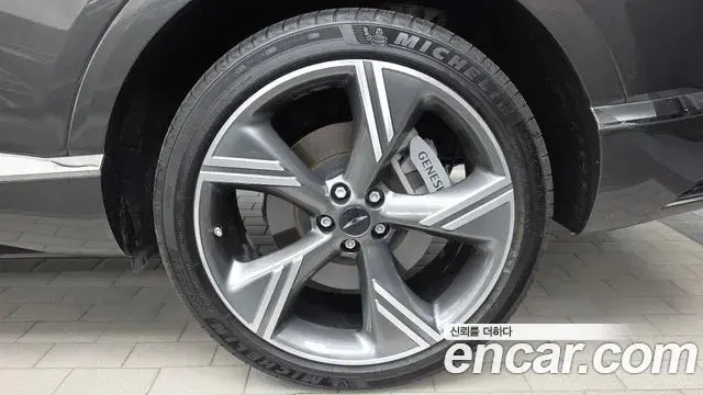 Genesis GV80 2024 — Photo 27/38