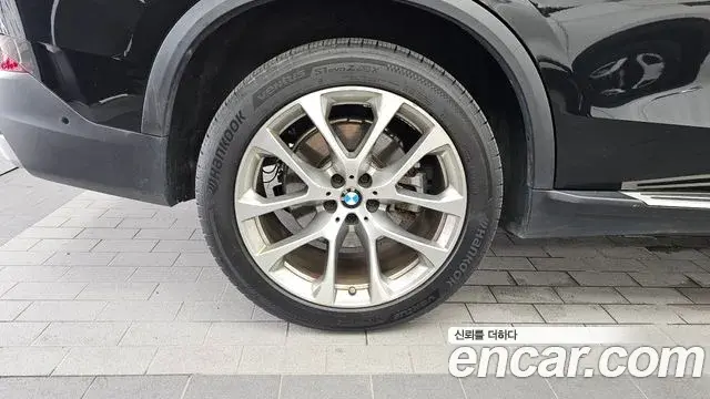 BMW X5 2021 — Фото 5/20