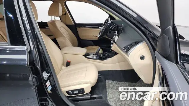 BMW X3 2020 — ფოტო 14/37