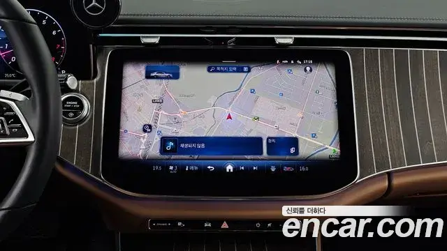 Mercedes-Benz E-Class 2024 — Şəkil 12/33