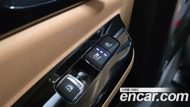 Kia Carnival 2020 — Şəkil 17/20