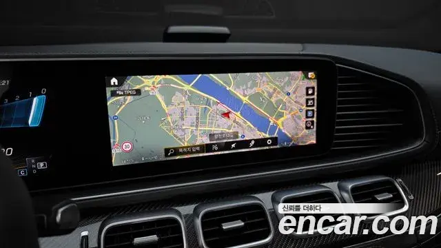 Mercedes-Benz GLE-Class 2022 — Фото 15/20