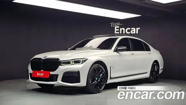 BMW 7 Series 2019 — Фото 1/20